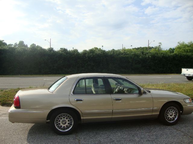 2000 Mercury Grand Marquis XLS