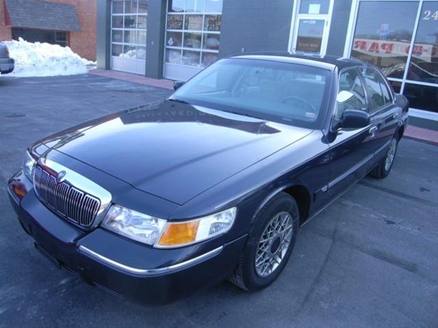 2000 Mercury Grand Marquis XLS