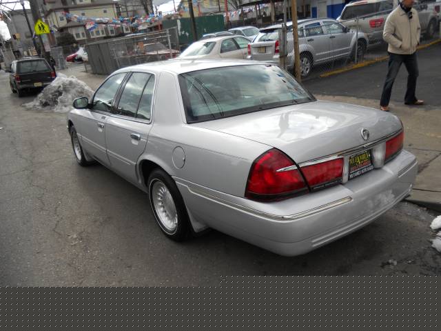 2000 Mercury Grand Marquis Touring W/nav.sys