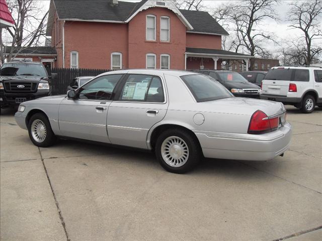 2000 Mercury Grand Marquis Unknown