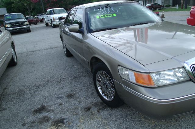 2002 Mercury Grand Marquis XLS