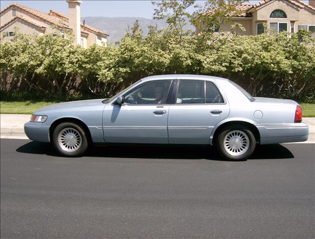 2002 Mercury Grand Marquis Unknown