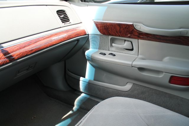 2002 Mercury Grand Marquis XLS