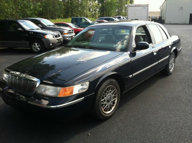 2002 Mercury Grand Marquis XLS