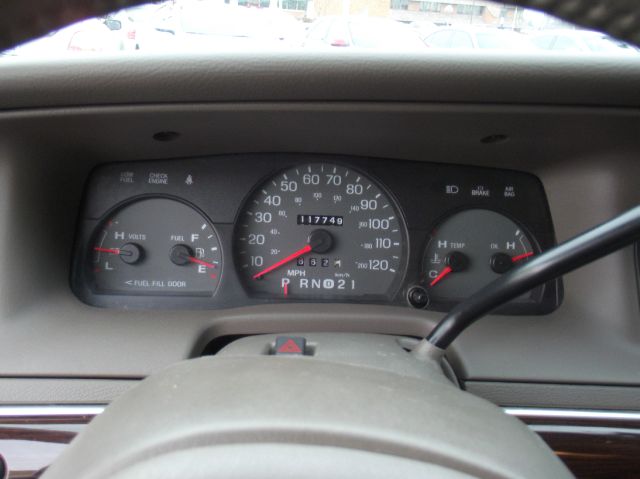 2003 Mercury Grand Marquis Touring-res