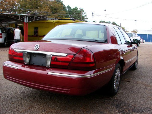 2003 Mercury Grand Marquis Crew Cab 167 WB 4WD DRW