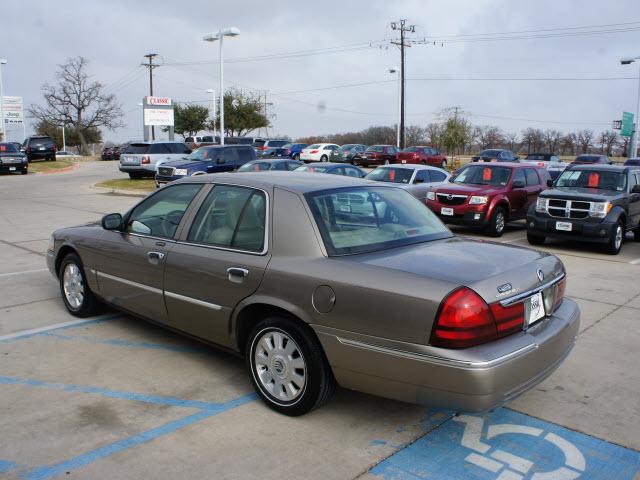 2004 Mercury Grand Marquis LS Premium