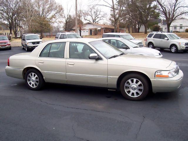 2004 Mercury Grand Marquis Touring W/nav.sys