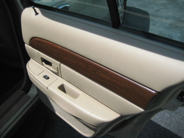 2004 Mercury Grand Marquis LS Premium