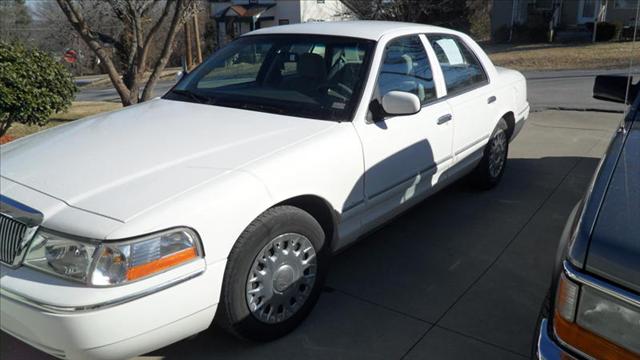 2004 Mercury Grand Marquis XLS