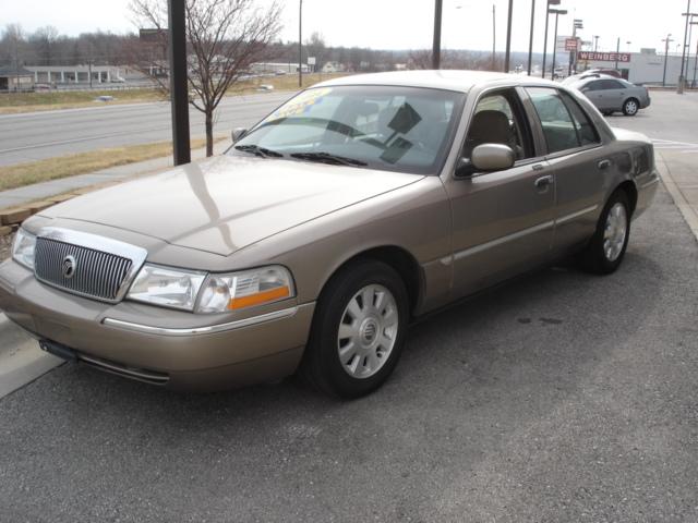 2004 Mercury Grand Marquis Base GL