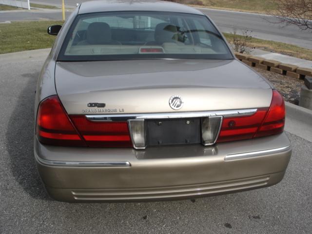 2004 Mercury Grand Marquis Base GL