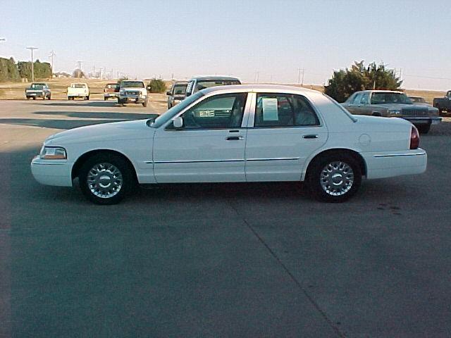 2004 Mercury Grand Marquis Lariat Supercab Super Duty