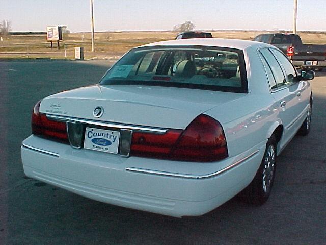 2004 Mercury Grand Marquis Lariat Supercab Super Duty