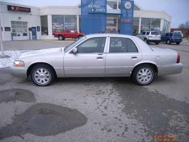 2004 Mercury Grand Marquis Touring W/nav.sys