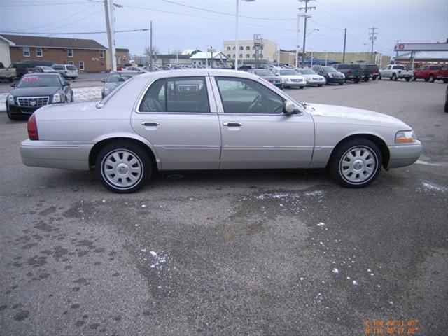 2004 Mercury Grand Marquis Touring W/nav.sys