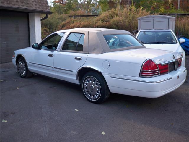 2004 Mercury Grand Marquis Crew Cab 167 WB 4WD DRW