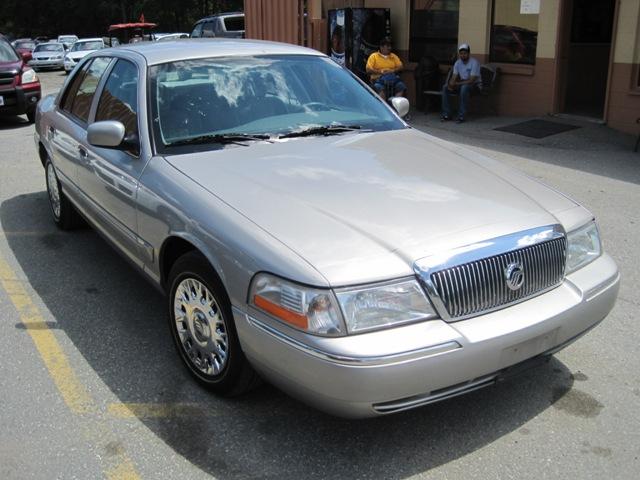 2004 Mercury Grand Marquis Crew Cab 167 WB 4WD DRW