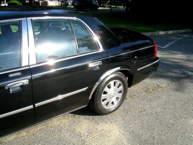 2004 Mercury Grand Marquis Touring-res