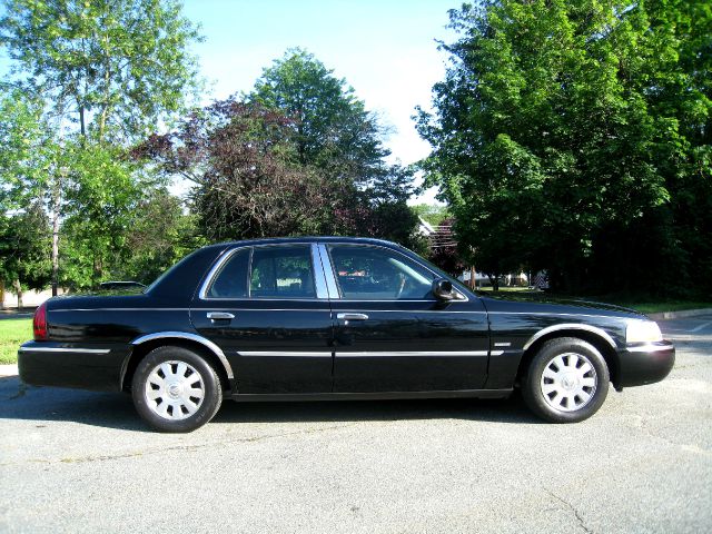 2004 Mercury Grand Marquis Touring-res