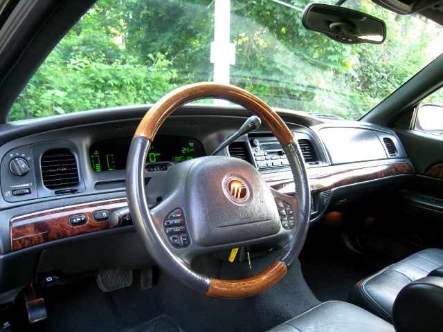 2004 Mercury Grand Marquis Touring-res