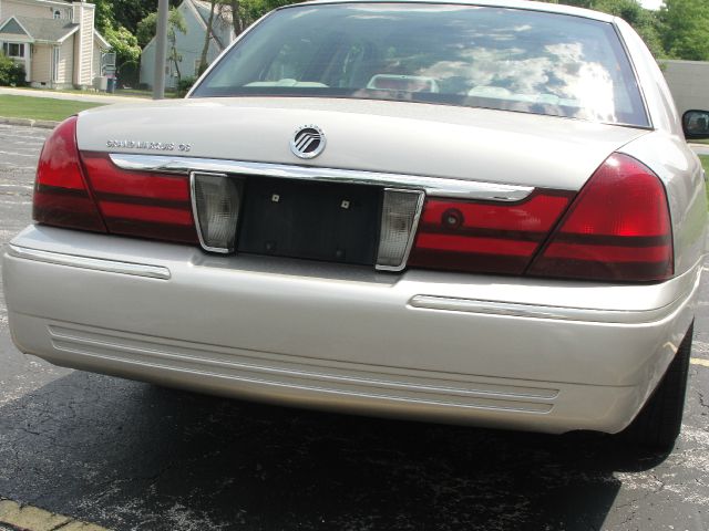 2004 Mercury Grand Marquis XLS