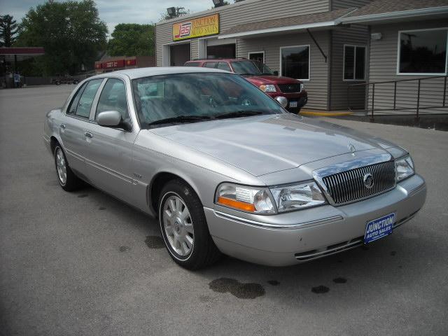 2004 Mercury Grand Marquis Touring-res