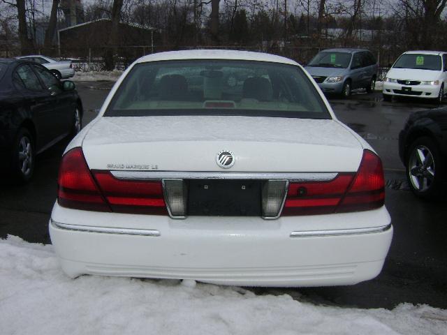 2004 Mercury Grand Marquis Base GL