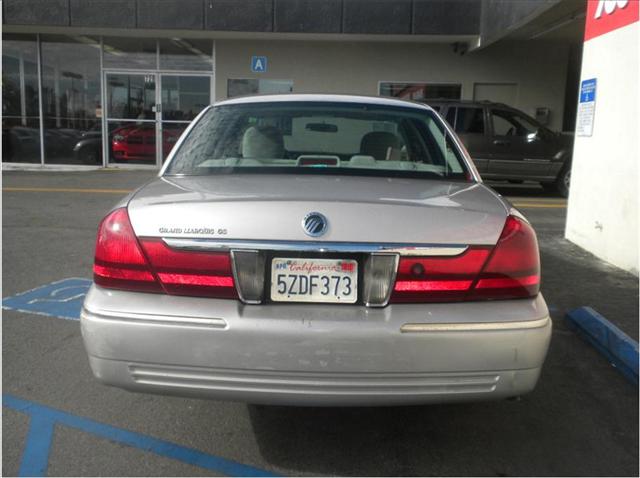 2004 Mercury Grand Marquis Ext Cab 143.5 WB SLE