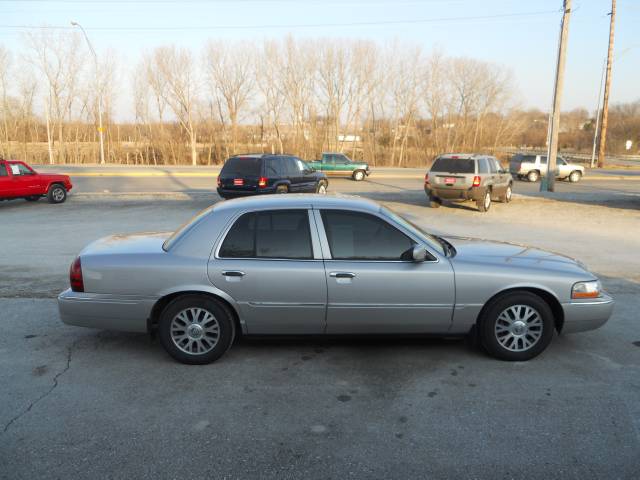 2004 Mercury Grand Marquis Touring W/nav.sys