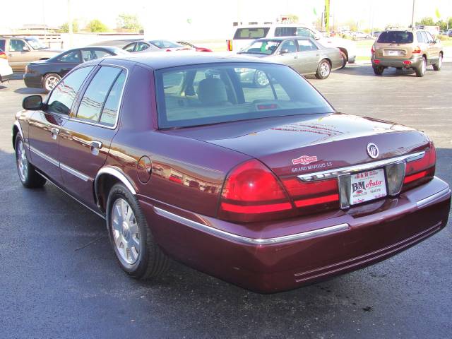 2004 Mercury Grand Marquis Touring W/nav.sys