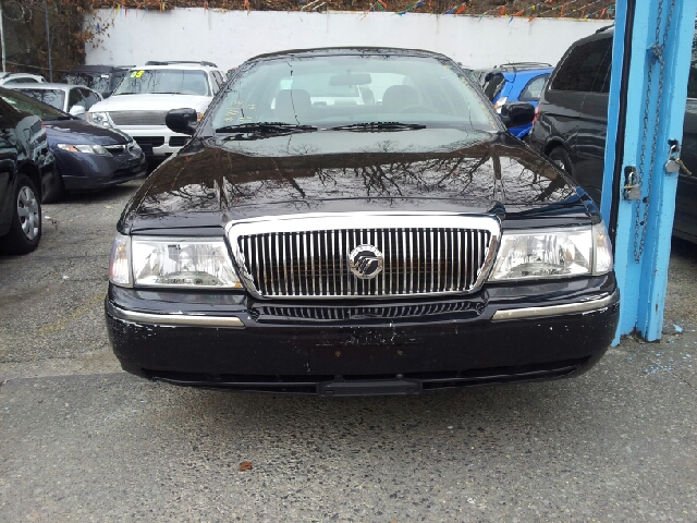 2004 Mercury Grand Marquis Crew Cab 167 WB 4WD DRW