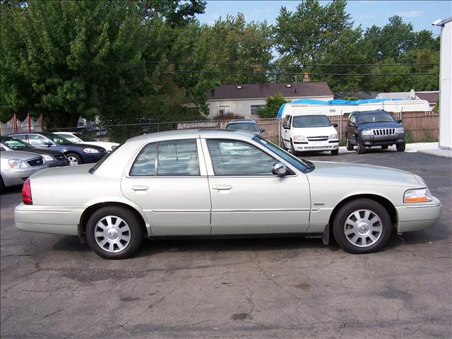 2004 Mercury Grand Marquis Superduty