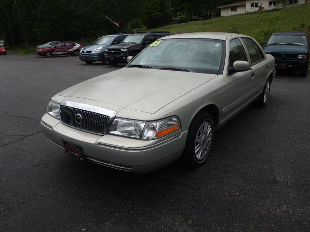 2005 Mercury Grand Marquis XLS