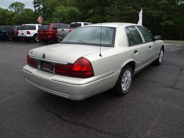 2005 Mercury Grand Marquis XLS