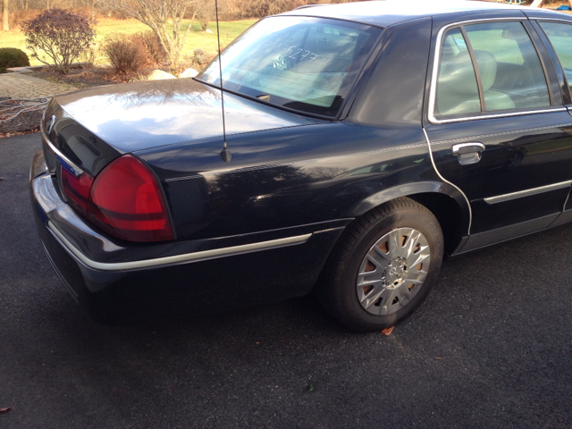 2005 Mercury Grand Marquis Unknown