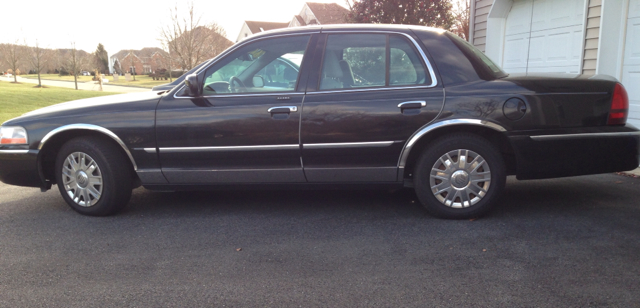 2005 Mercury Grand Marquis Unknown