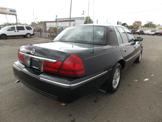 2005 Mercury Grand Marquis Touring-res