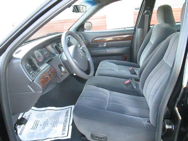 2005 Mercury Grand Marquis XLS