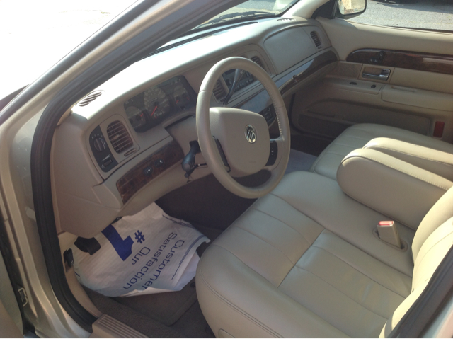 2005 Mercury Grand Marquis Touring-res