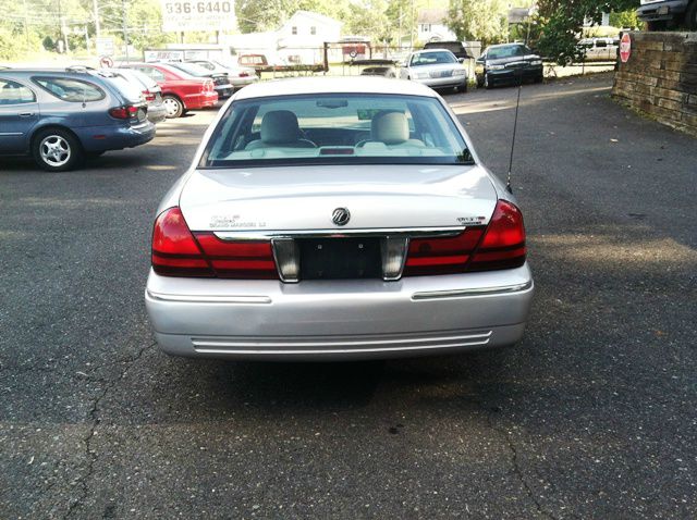 2005 Mercury Grand Marquis Touring-res