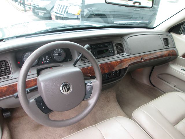 2006 Mercury Grand Marquis XLS