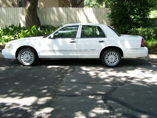 2007 Mercury Grand Marquis LS Premium