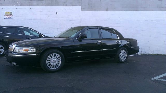 2007 Mercury Grand Marquis LS Premium