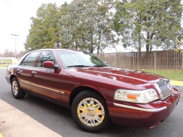 2007 Mercury Grand Marquis XLS