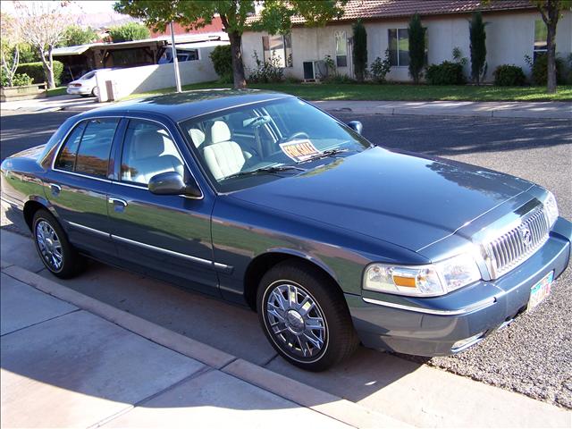 2008 Mercury Grand Marquis XLS