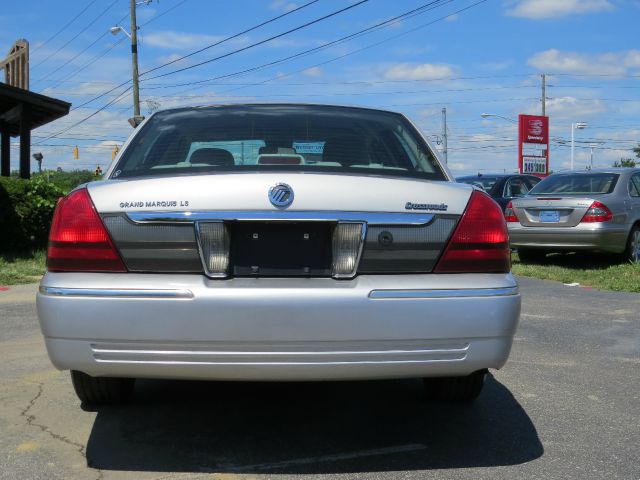 2008 Mercury Grand Marquis Touring W/nav.sys