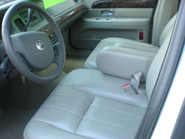 2008 Mercury Grand Marquis Touring W/nav.sys