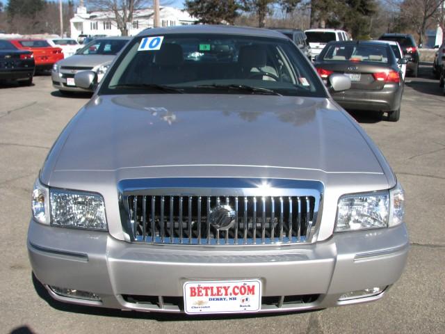 2010 Mercury Grand Marquis Limited Edtion