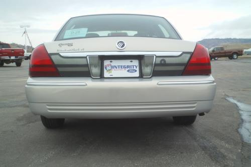 2010 Mercury Grand Marquis Touring W/nav.sys